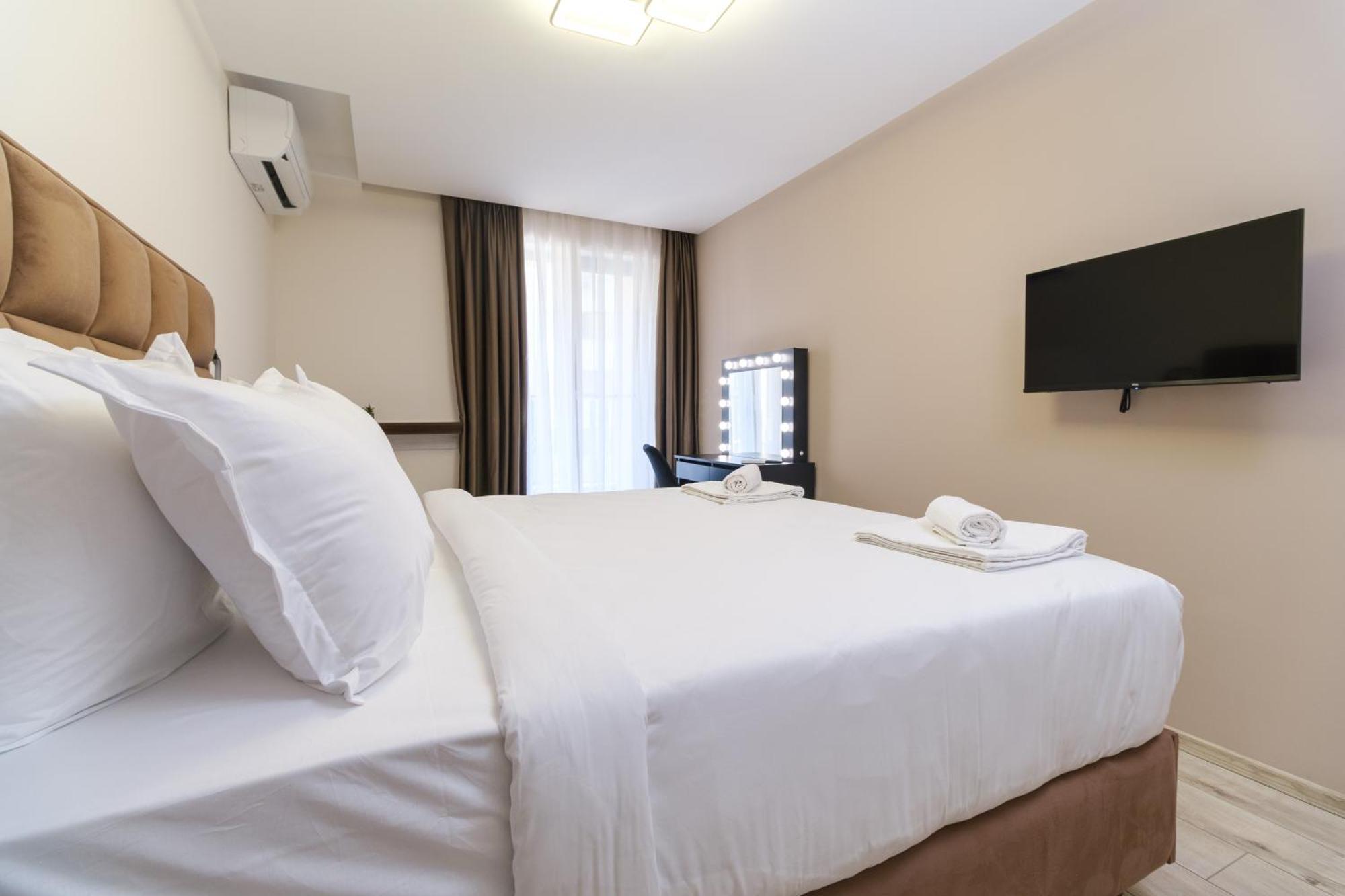 Ldv 13 1-Bedroom Apartments Free Private Parking Plowdiw Exterior foto