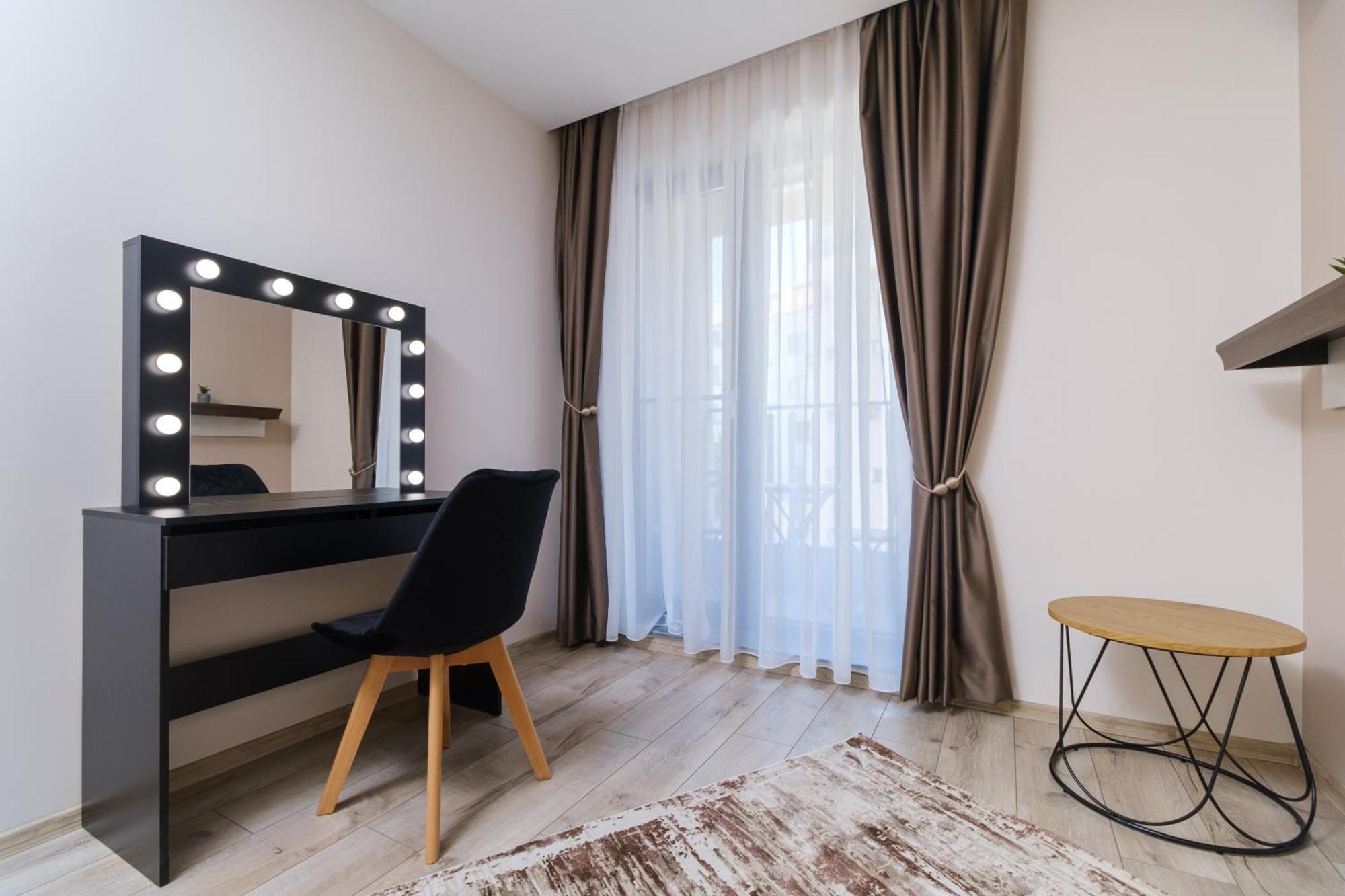 Ldv 13 1-Bedroom Apartments Free Private Parking Plowdiw Exterior foto