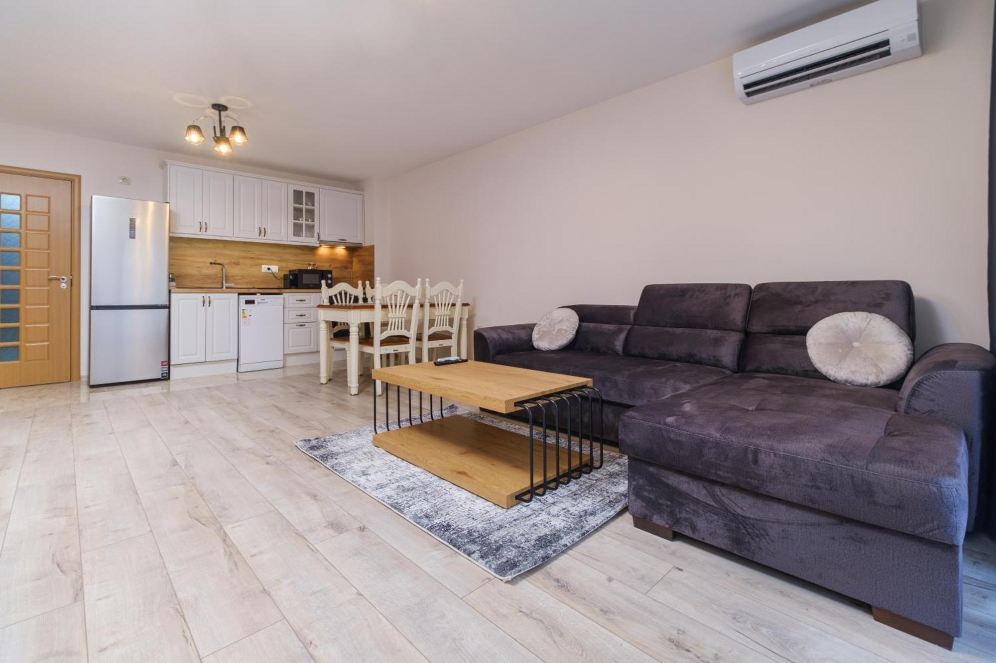Ldv 13 1-Bedroom Apartments Free Private Parking Plowdiw Exterior foto