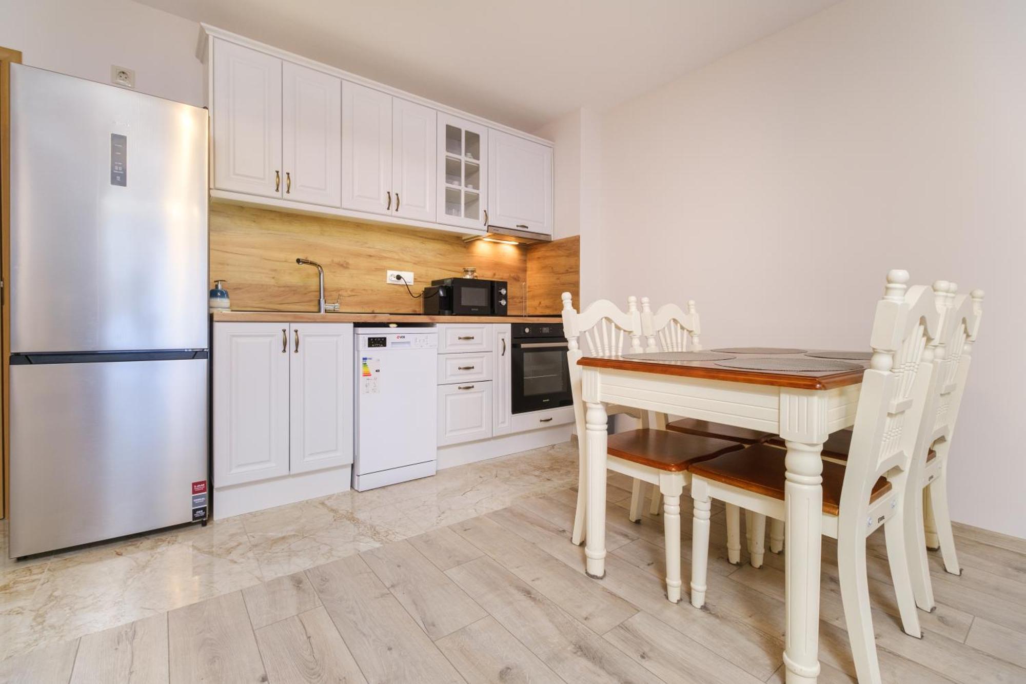 Ldv 13 1-Bedroom Apartments Free Private Parking Plowdiw Exterior foto