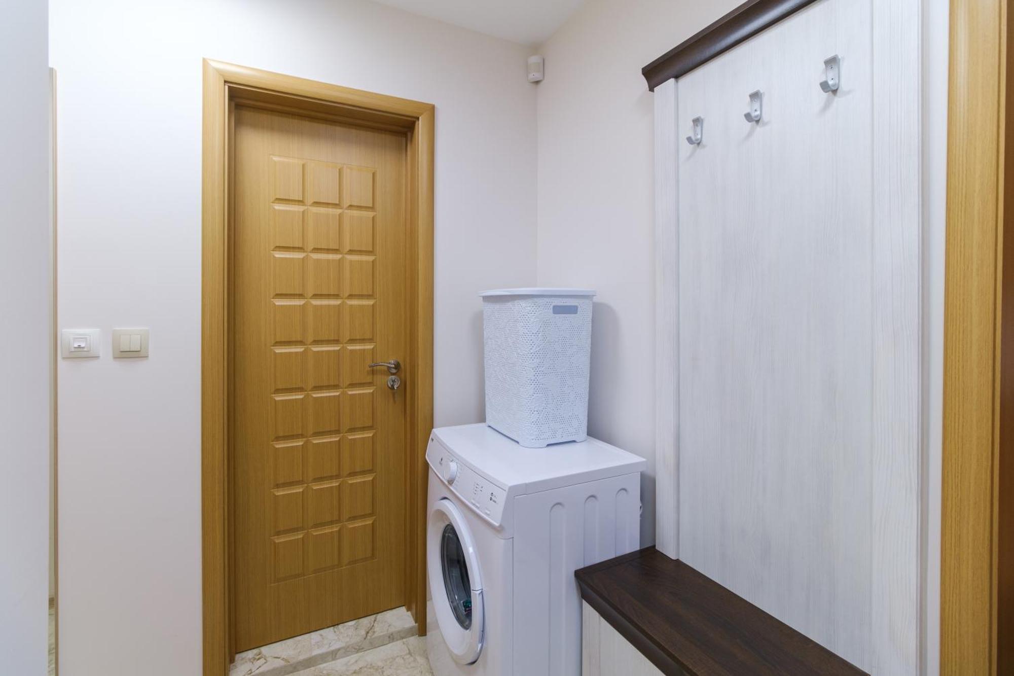 Ldv 13 1-Bedroom Apartments Free Private Parking Plowdiw Exterior foto