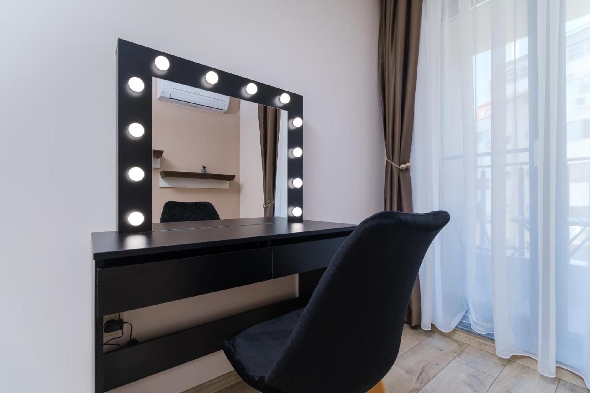 Ldv 13 1-Bedroom Apartments Free Private Parking Plowdiw Exterior foto