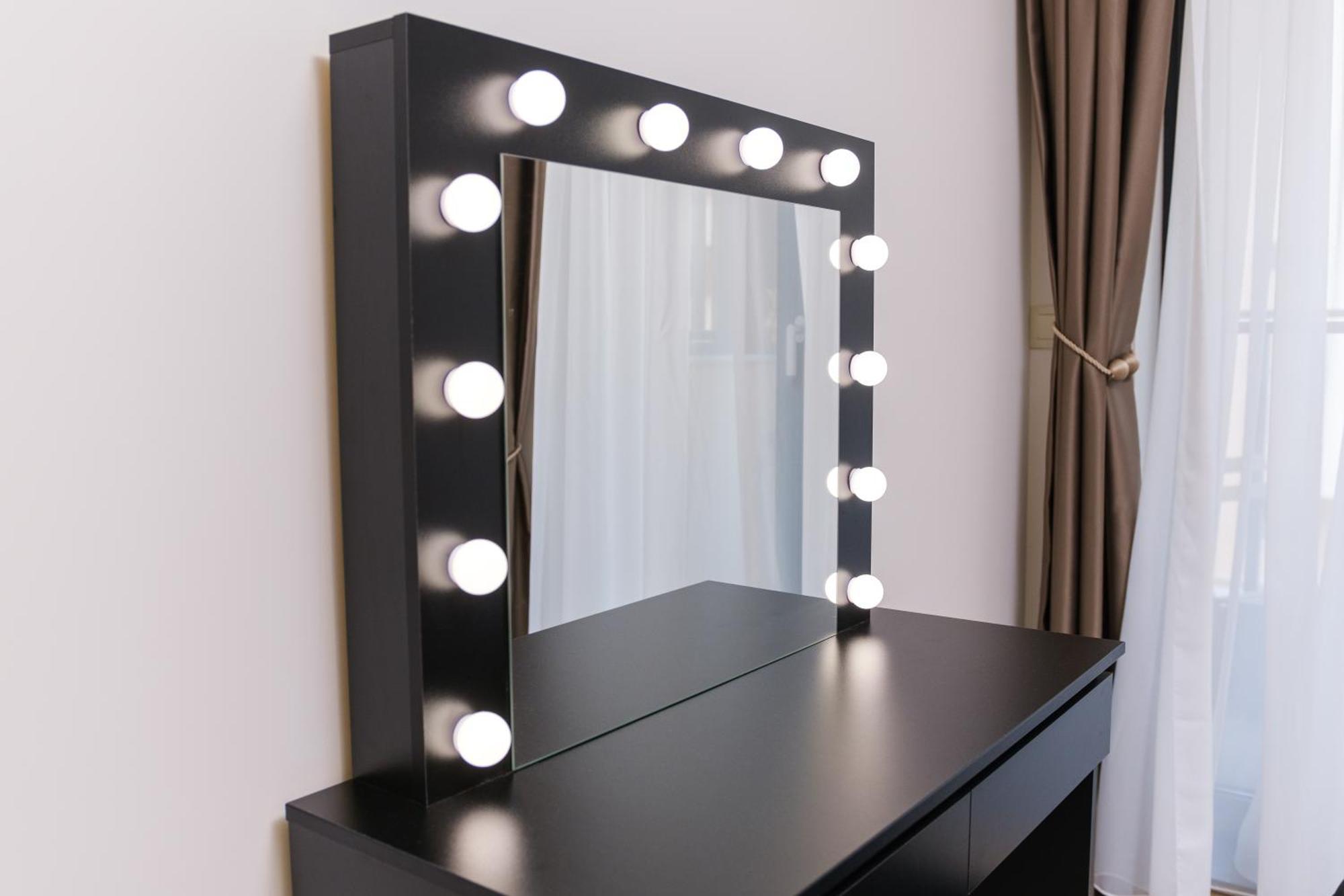 Ldv 13 1-Bedroom Apartments Free Private Parking Plowdiw Exterior foto