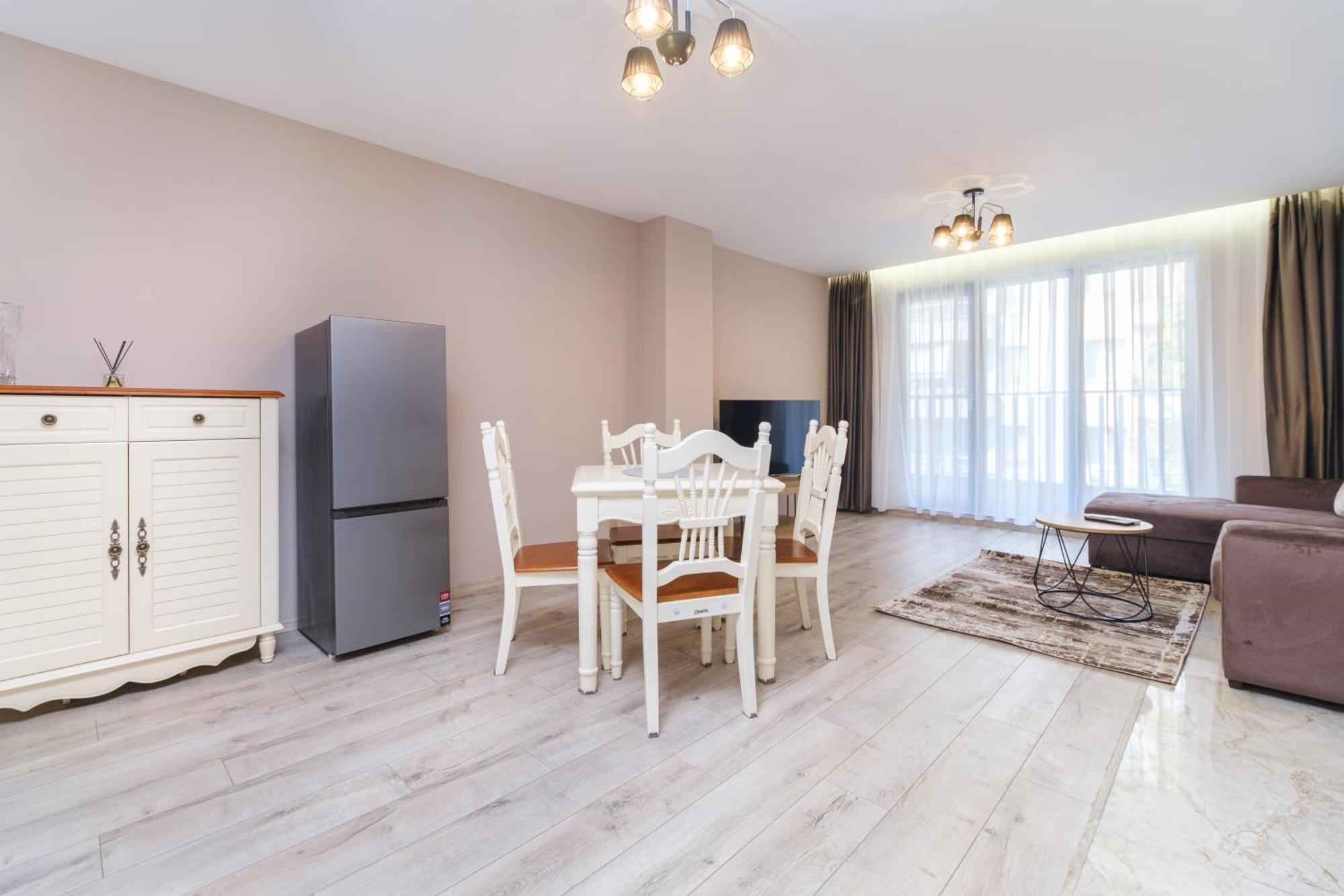 Ldv 13 1-Bedroom Apartments Free Private Parking Plowdiw Exterior foto