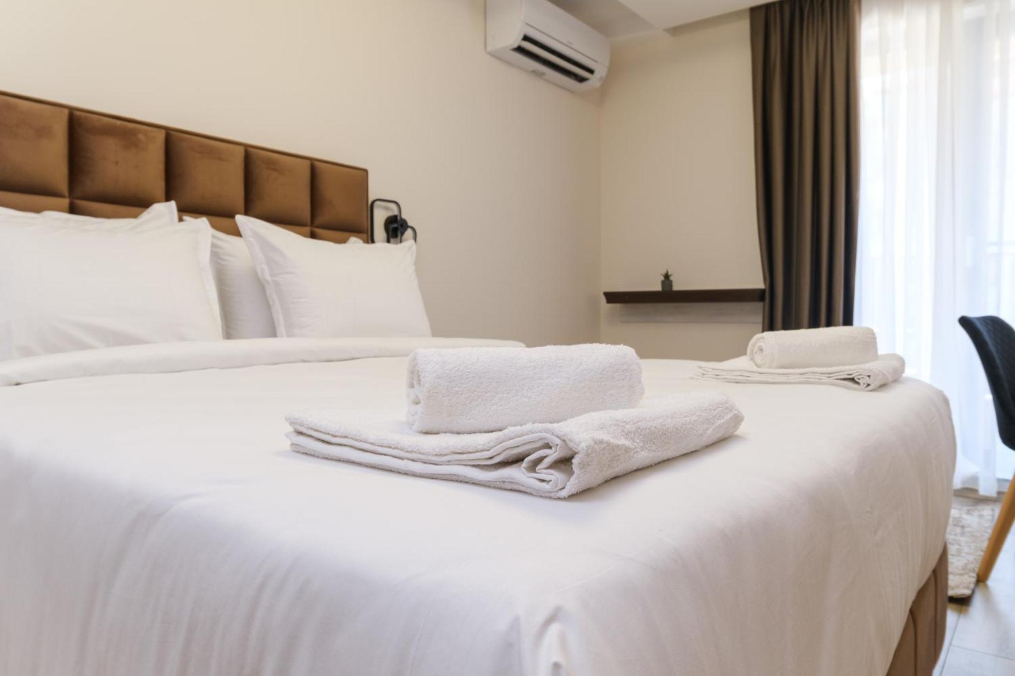 Ldv 13 1-Bedroom Apartments Free Private Parking Plowdiw Exterior foto